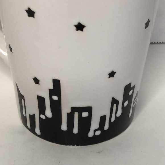 Chicago Skyline Ceramic Mug Windy City City Scape - Picture 3 of 6